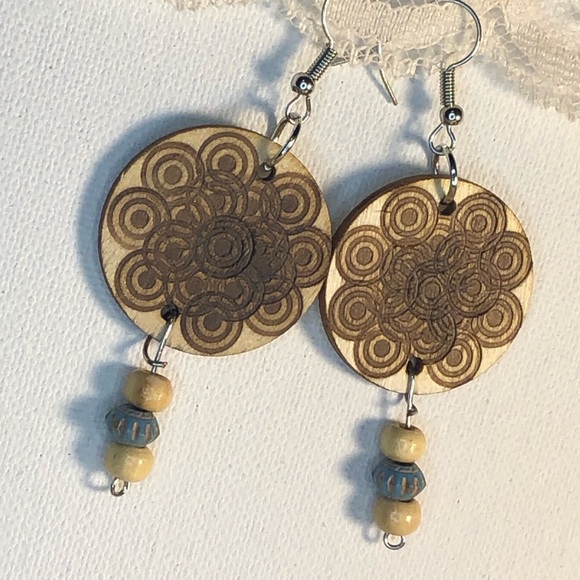 {Pyrography Earrings} 🔥 - Picture 2 of 5